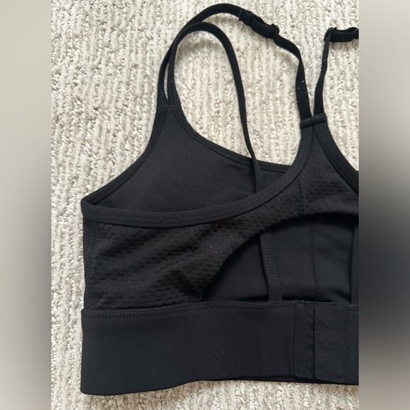 Lorna Jane Black Sports Bra - Picture 6 of 7
